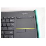 Logitech K400 Plus Wireless Touch Keyboard