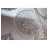 Collection of Vintage Pyrex and Glass Serving Dishes