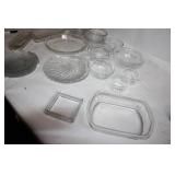 Collection of Vintage Pyrex and Glass Serving Dishes