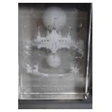 2004 Saint Paul Winter Carnival Glass Plaque