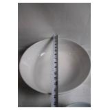 Set of 3 Ceramic Serving Bowls with Ribbed Design