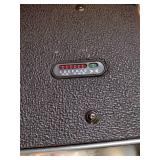 Crate amp with foot switch