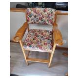 Round Table and Pool Chairs