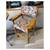 Round Table and Pool Chairs