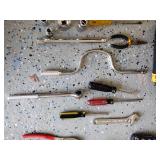 Water loo shop series tool chest with tools