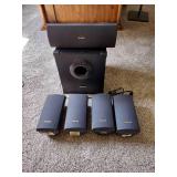 Aiwa 5 speakers and amp
