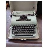 1950s Vintage Olympia Typewriter