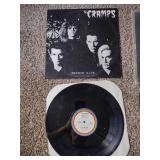 2 records AC DC & THE cramps