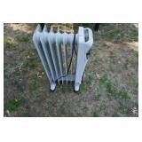 Comfort Zone Model CZ38008 1,500 Watt Oil Filled Radiator Heater