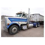 1998 Peterbilt Model 379 Semi Tractor With 2001 East 32