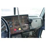 1998 Peterbilt Model 379 Semi Tractor With 2001 East 32