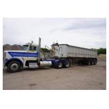 1998 Peterbilt Model 379 Semi Tractor With 2001 East 32