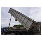 1998 Peterbilt Model 379 Semi Tractor With 2001 East 32