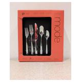 GOURMET SETTINGS 18PC. MODE FORGED STAINLESS STEEL SILVERWARE SET