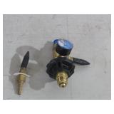 Western Enterprises Hand tight Deluxe Latex Inflator with Content Gauge