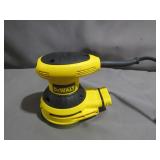 New - Dewalt 3 Amp Corded 5 in. Random Orbital Hook and Loop Sander