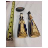 Russian Themed Decor Set with Figurines and Cityscape Coasters