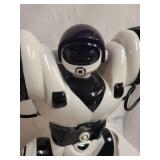 WowWee Robosapien Set with Large and Mini Robot Figures