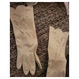 Gamberdella Bridal Ensemble with Gown, Veil, and Accessories