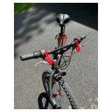 Trek 220 Mountain Track Bicycle with Minor Saddle Tear