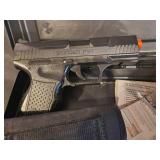 Stinger P9T Airsoft Pistol with BBs and Holster in Case