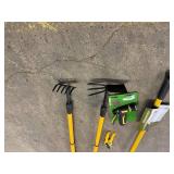 Garden Lawn Tools-Step on Weeder, Pruning Shears, Hoe, Rake & Hose Sprayer