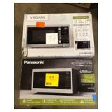 Lot of Assorted Microwaves Various Models and Conditions   Customer Returns See Pictures