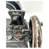 Elegant Set of Vintage Cameo Earrings and Brooch