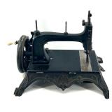 Elegant Set of Vintage Cameo Earrings and Brooch