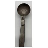 Vintage Natural Green Onyx/Jade Necklace with Carved Pendant