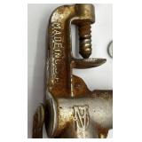 Luxury Collection: De Roma Earrings and Jewelry Set with Vintage Brooch, Necklace, and Earrings