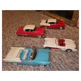 Set of 4 Die-Cast Model Cars: Vintage Americana Design