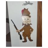 Looney Tunes Collectible Glassware and Wall Art Set