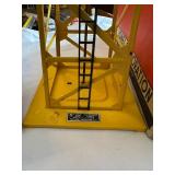 Lionel No. 395 Floodlight Tower with Original Box