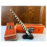 Lionel No. 252 Automatic Crossing Gate with Original Box