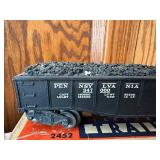 Vintage Lionel Electric Train Cars Set - Model 3520 and 2452