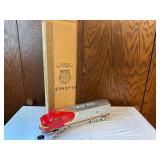 Lionel Santa Fe 2343P Diesel Locomotive with Box