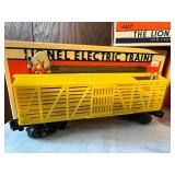 Lionel Train Set - Looney Tunes and IBP Boxcar with Caboose