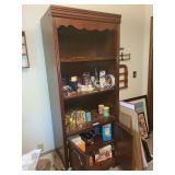 Mahogany Display Cabinet - Contents not inlcuded