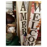 Set of 2 Decorative Wooden Welcome and America Signs