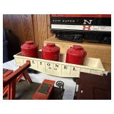 Vintage Lionel O-Gauge Electric Model Train Set with New Haven Locomotive and Cars