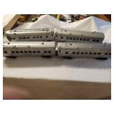 Set of 4 Lionel Lines Passenger Cars with Detailed Design