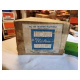 Vintage Lionel No. 156 Station Platform with Original Box