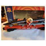 Lionel Looney Tunes Train Cars with Speedy Gonzales and Road Runner Figures