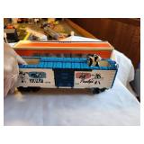 Set of 2 Lionel Electric Trains Warner Bros Box Cars: Sylvester & Tweety and Pepe Le Pew & Penelope