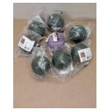Set of 8 Reusable Lint Roller Balls