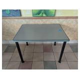 COMMERCIAL RESTAURANT DINING TABLE & CHAIR SET RED