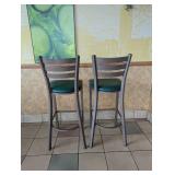 COMMERCIAL RESTAURANT DINING TABLE & BAR STOOLS (2) GREEN
