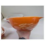Set of 4 Vintage PYREX Glass Nesting Bowls - Autumn Harvest