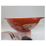 Set of 4 Vintage PYREX Glass Nesting Bowls - Autumn Harvest